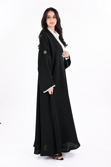 عباية انترنت بتطريز ابيض