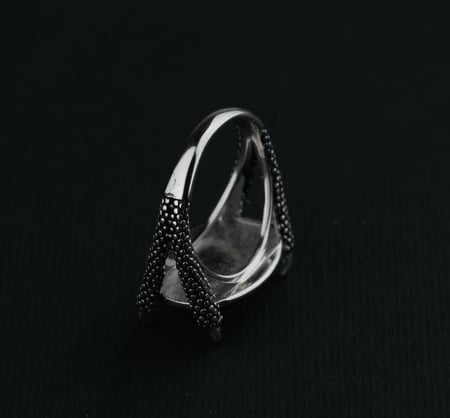 خاتم اخضر رجالي