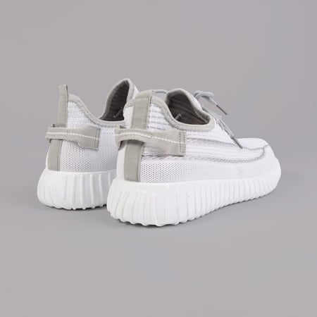 حذاء سنيكرز رجالي ابيض بأربطة