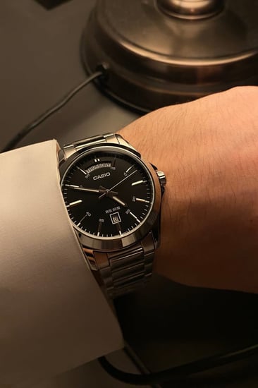 ساعة كاسيو كوارتز