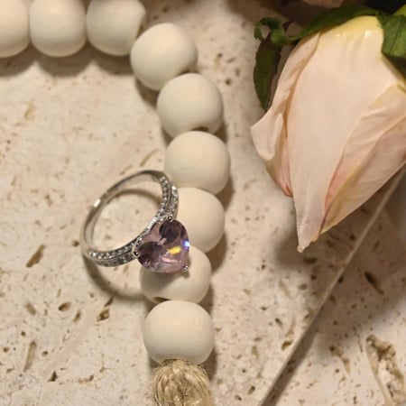 خاتم قلب وردي P