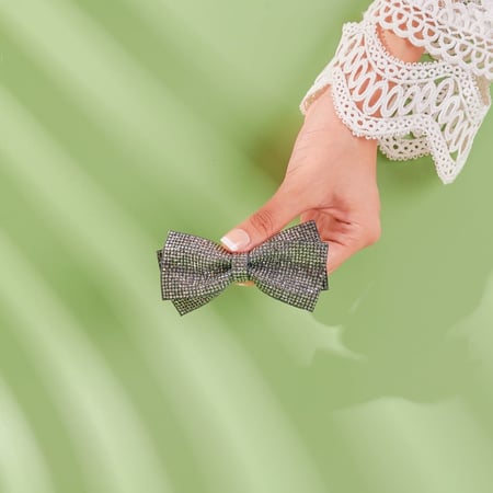 مشابك شعر بنمط فيونكه مطرزه كريستال متعدده الالوان من البارو