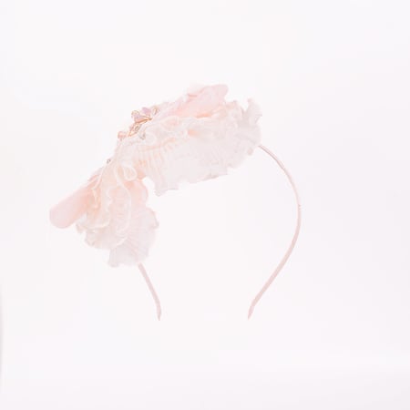 طوق مع وردة قماشية و لريش مع خرز