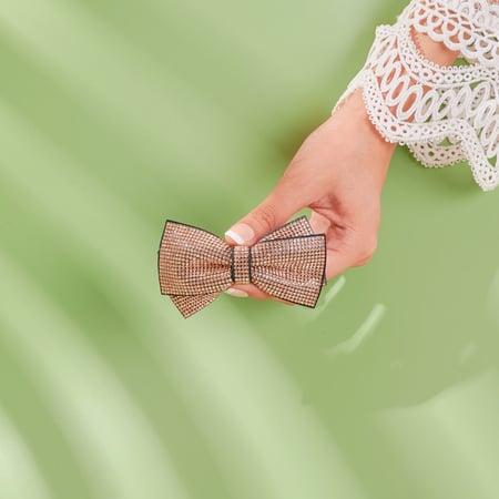 مشابك شعر بنمط فيونكه مطرزه كريستال متعدده الالوان من البارو
