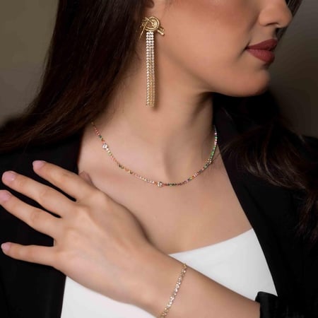 طقم المجوهرات ( سلسال, سواره,  و حلق ) من تنس و الزركون الفاخر من البارو