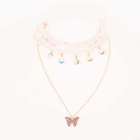 تشوكر دانتيل مع فراشه من البارو