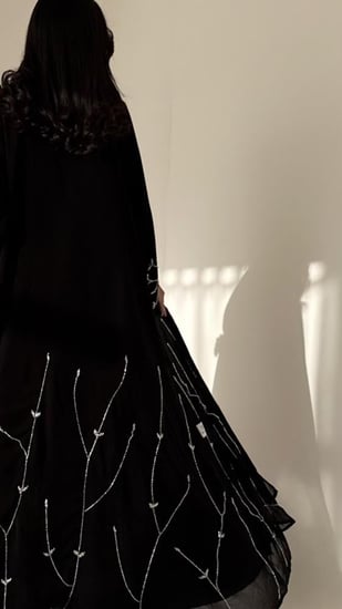 عبايه اغصان +شك