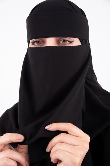 نقاب بخطين مطاط وسط