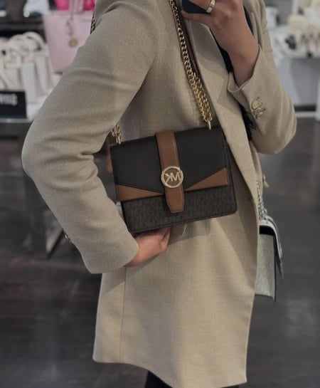 شنطة مايكل كورس