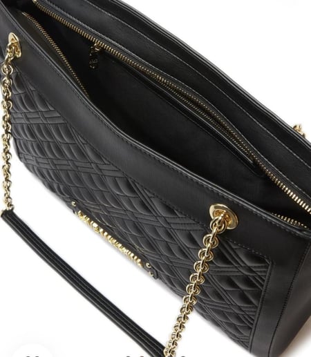 شنطة لوف موسكينو لارج