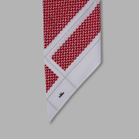 شماغ أحمر كلاسيك