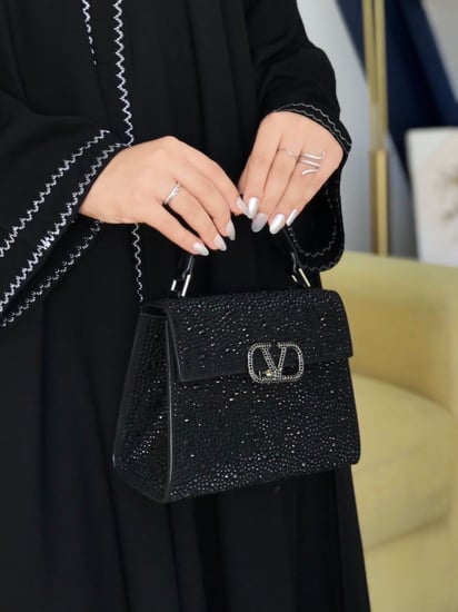 شنطة فالنتينو كريستال