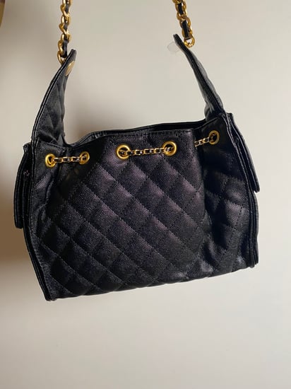 شنطة شانيل كافيار 25 اسود وذهبي  - CHANEL