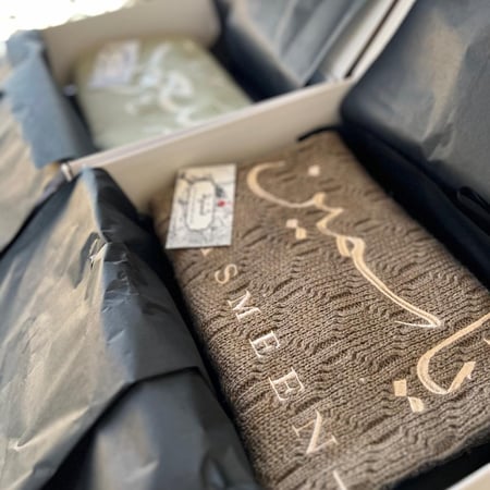 تطريز اسم على لحاف أطفال