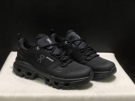 On Running Cloudrock Low1