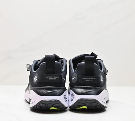 حذاء نايك Nike React Storm-Tread