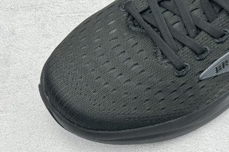 حذاء بروكس Brooks Ghost Max 3