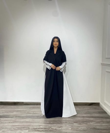 عبايه  شانتون اسود ساده شانتون ابيض ساده