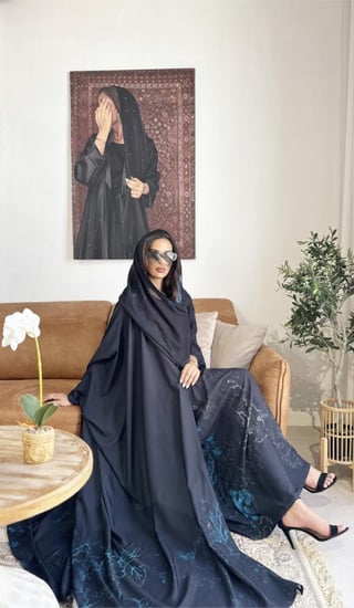 عباية بشت برنت أسود و أزرق