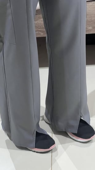 طقم سكراب لون رمادي - pewter