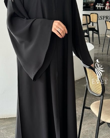 عباية نص كلوش