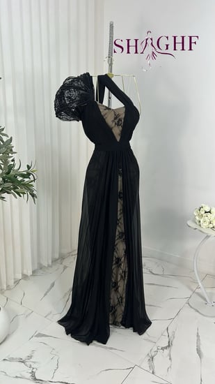 فستان كارمن