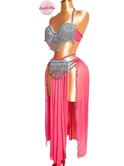 بدلة رقص ملكة الألماظ (وردي تطريز فضي)