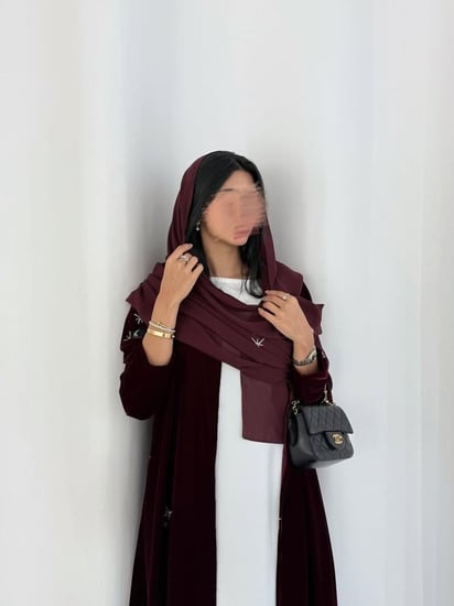 عباية مخمل عودي-عبايات نوره