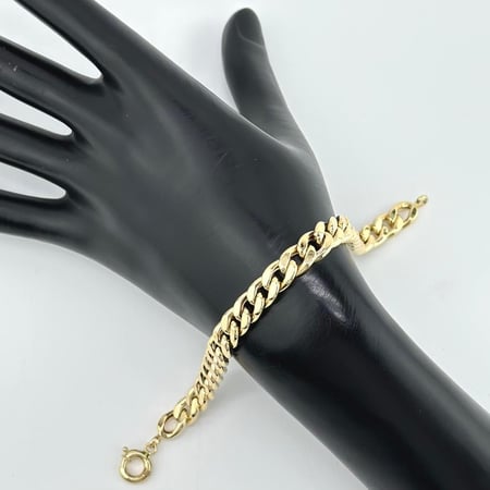 سوارة ذهب أصفر عيار 18 من مجوهرات الشلوي