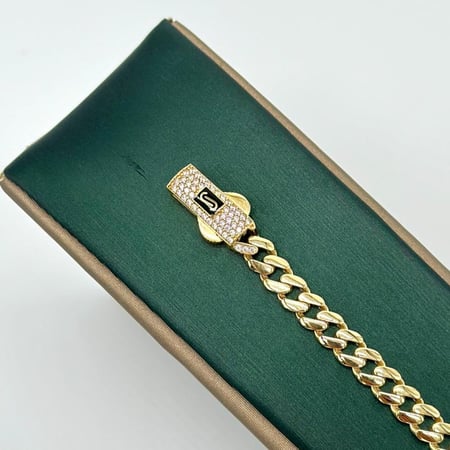 اسوارة جنزير ذهب اصفر عيار 18 من مجوهرات الشلوي