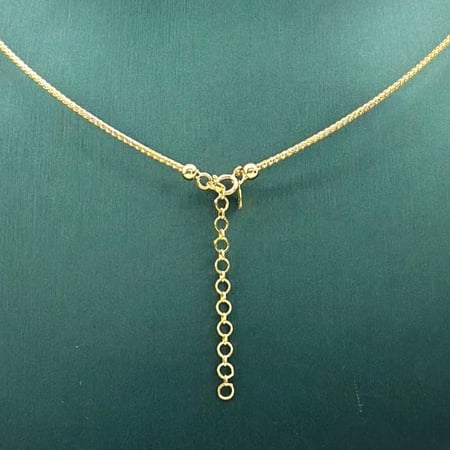 عقد ذهب عيار 18 من مجوهرات الشلوي