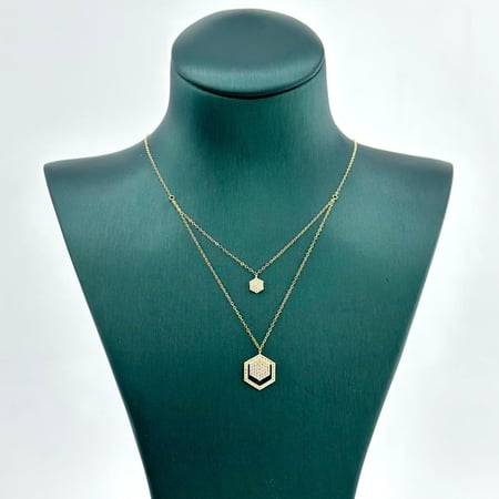 عقد ذهب أصفر عيار 18 من مجوهرات الشلوي