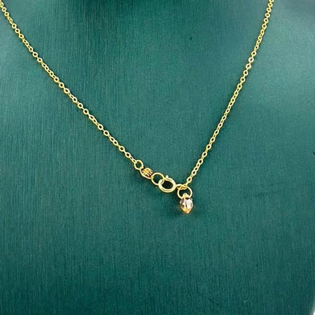 عقد ذهب اصفر عيار 21 من مجوهرات الشلوي