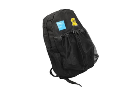 شنطة مدرسية بشعار نادي الاتحاد — خيار مثالي لعشاق العميد