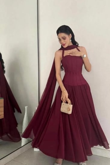 فستان عنابي