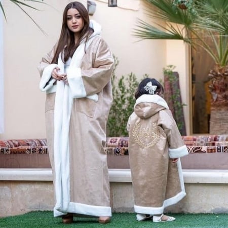 فروة شتوي بناتيي نسائي معا كتابة الاسم