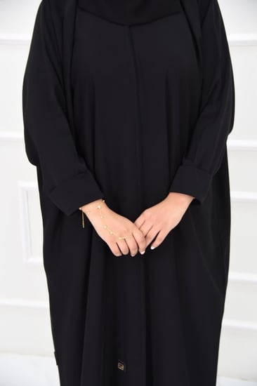 عباية نص بشت