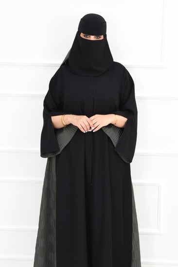 عباية كاجوال بالشمواه المكسر الجانبي بلون زيتي