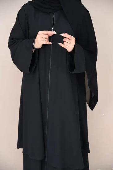 عباية سادة كلوش طبقتين بسحاب