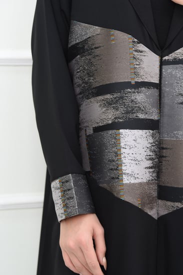 عباية كريب فوها بتركيبة بروكار قطن ملون