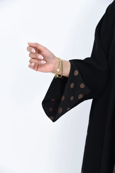 عباية كريب أشوريا بتركيبة جاكار تركي