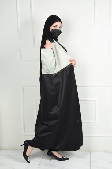 عباية لونين