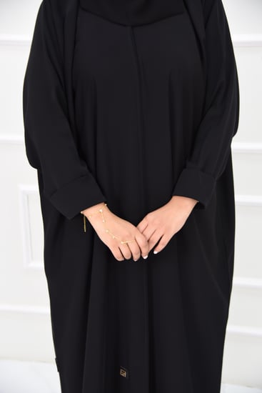 عباية نص بشت