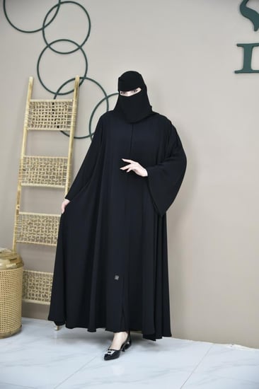 عباية سادة دبل كلوش ببرواز مميز