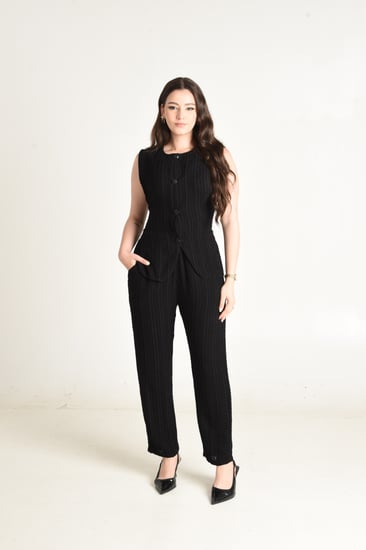 طقم فوكر مكون من بلوزة كت وبنطلون