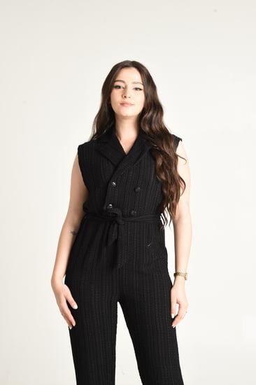 جمبسوت نسائي أسود بربطة خصر