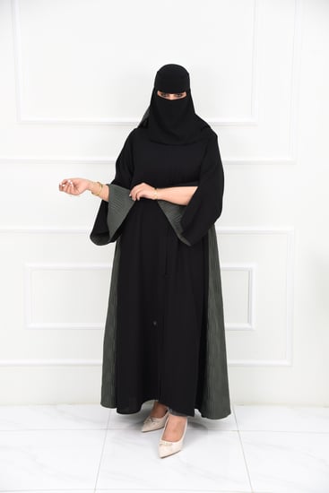 عباية كاجوال بالشمواه المكسر الجانبي بلون زيتي