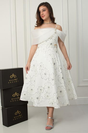 فستان ليان أوف شولدر راقي .. فستان السن المحير