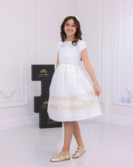 فستان بناتي جاكار بلمسات وتشجير ذهبي