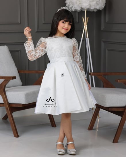 فستان بناتي سهره اوف وايت من خامة السيلا الصدريه دنتيل